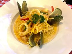 -鲨鱼美式餐厅酒吧Sharky