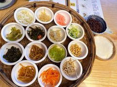 -包整·丝娃娃(一览甲秀楼风景店)