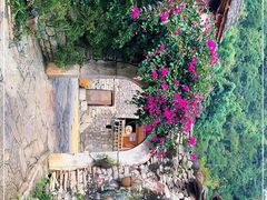 -高荡千年布依古寨旅游景区