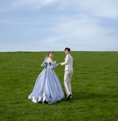 -索菲亚婚纱摄影