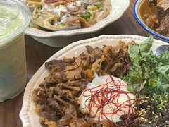 -CowCow其其·牛杂咖啡公司(六运店)