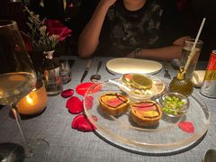 -弦月窗LUNETTE BY AMANDA(复兴路店)