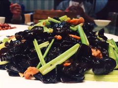 和源祥渔村(黄海三路店)-和源祥·日照菜扛把子(万平口一店)