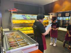 -万记麻辣烫国展总店