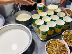 -清真老马家国华牛奶鸡蛋醪糟(正宁路店)