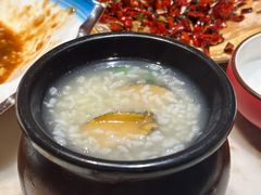 招牌海鲜鲍鱼粥-红蜡烛-养生粥-津鲁菜(中山路店)