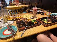 -菲滋意式餐厅(金华银泰城店)