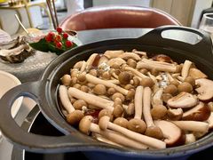 -斯普汇生蚝牛排馆(中骏世界城店)