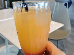 桃香茫茫（冰）-悬崖咖啡厅