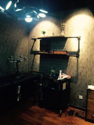 -鳌首刺青纹身 穿孔饰品店