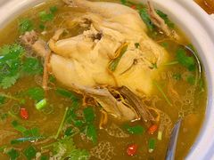 养生菌菇柴鸡-穆鑫楼食府