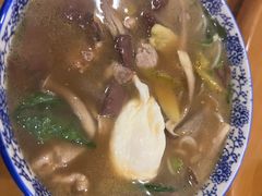 -邱芳粉店(迎宾大道旗舰店)