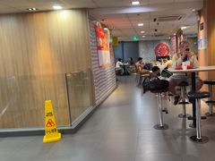 -麦当劳(中山大道中店)