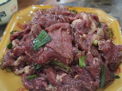 -黄利砖万峰林布依特色酸笋牛肉馆