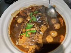 -卢大鲜鱼头捞饭(美利广场店)