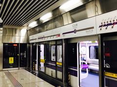 -红土地(地铁站)