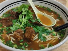 -小马牛肉面·牛骨熬制(南京博物院店)