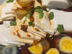 皮蛋豆腐-正宗齐齐哈尔烤肉·齐牛哥鲜切炭火烤肉(杭州总店)