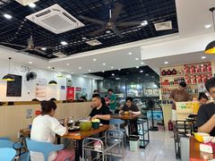 -老何家后安粉·糟粕醋海鲜火锅(三亚湾椰梦长廊店)