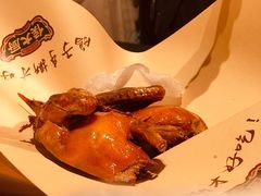脆皮乳鸽-鸽子侯·家宴·平价海鲜(市图书馆店)