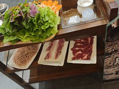 勐海小白菜-菌乡缘·野生菌蒸汽鱼火锅(江边夜市店)