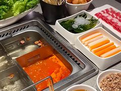-海底捞火锅鲜切牛肉主题店(长寿路店)