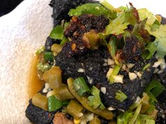 -黑白电视长沙小吃(美林M·LIVE天地东座店)