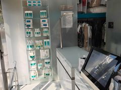 -福奈特洗衣·洗鞋·奢侈品护理(东建路店)