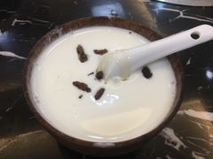 -清真·玛丽亚新疆菜主题餐厅(浙江中路店)