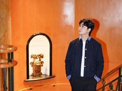 -深圳富苑皇冠假日套房酒店