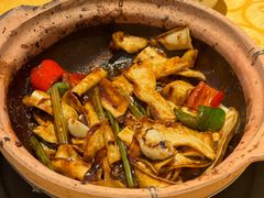 -天宝食坊·啫啫煲大排档(西华路店)