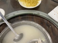 -正能量脆肉鲩火锅