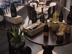 -卡佩罗意大利餐厅及酒吧Al Cappello Trattoria