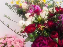 -Dior迪奥(上海世茂广场店)