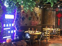 -顶顶汤火牛排火锅·经典铜锅涮肉