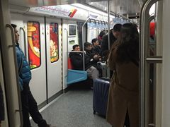 -常熟路(地铁站)