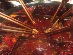 -纸盐河码头火锅(十八梯店)