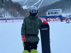 -亚布力新体委滑雪场