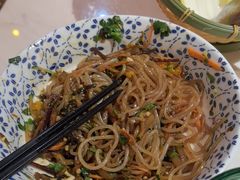 -喃喃椰·糟粕醋·椰子鸡火锅(七堡花园店)