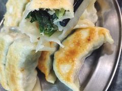 煎饺-芬芳甜品(体育东横街店)