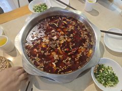 -味之溢美蛙仔姜兔·肥肠鱼•耗儿鱼(文星店)