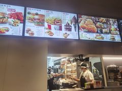 -肯德基(嘉善路地铁站店)