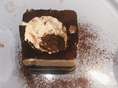 -必胜客(漕宝路店)