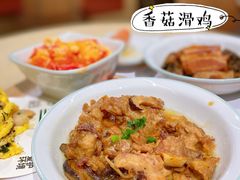 -老乡鸡(上海白玉兰广场店)