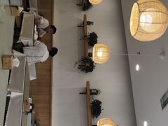 -秦香陕西食府(华贸天地店)