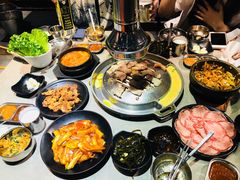 -哈哈碳都·牛肋条无限自助烤肉(台江万达店)