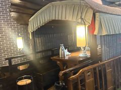 -忆江南·金鹏船宴