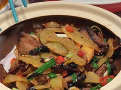 -新田360广场(上海华侨城店)