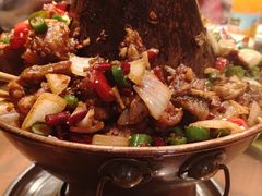 -川流不息·地道川菜·小龙虾(松东路店)