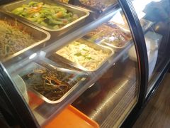 自助取餐区-志权牛肉面(灵山路店)